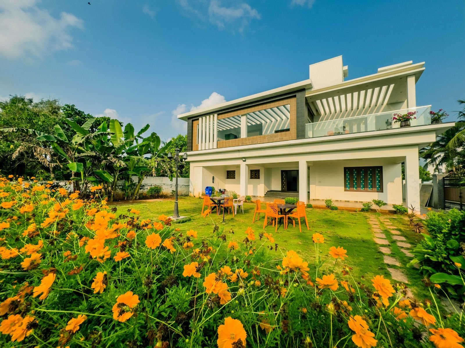 Breezy Bay Boss Beach Resort